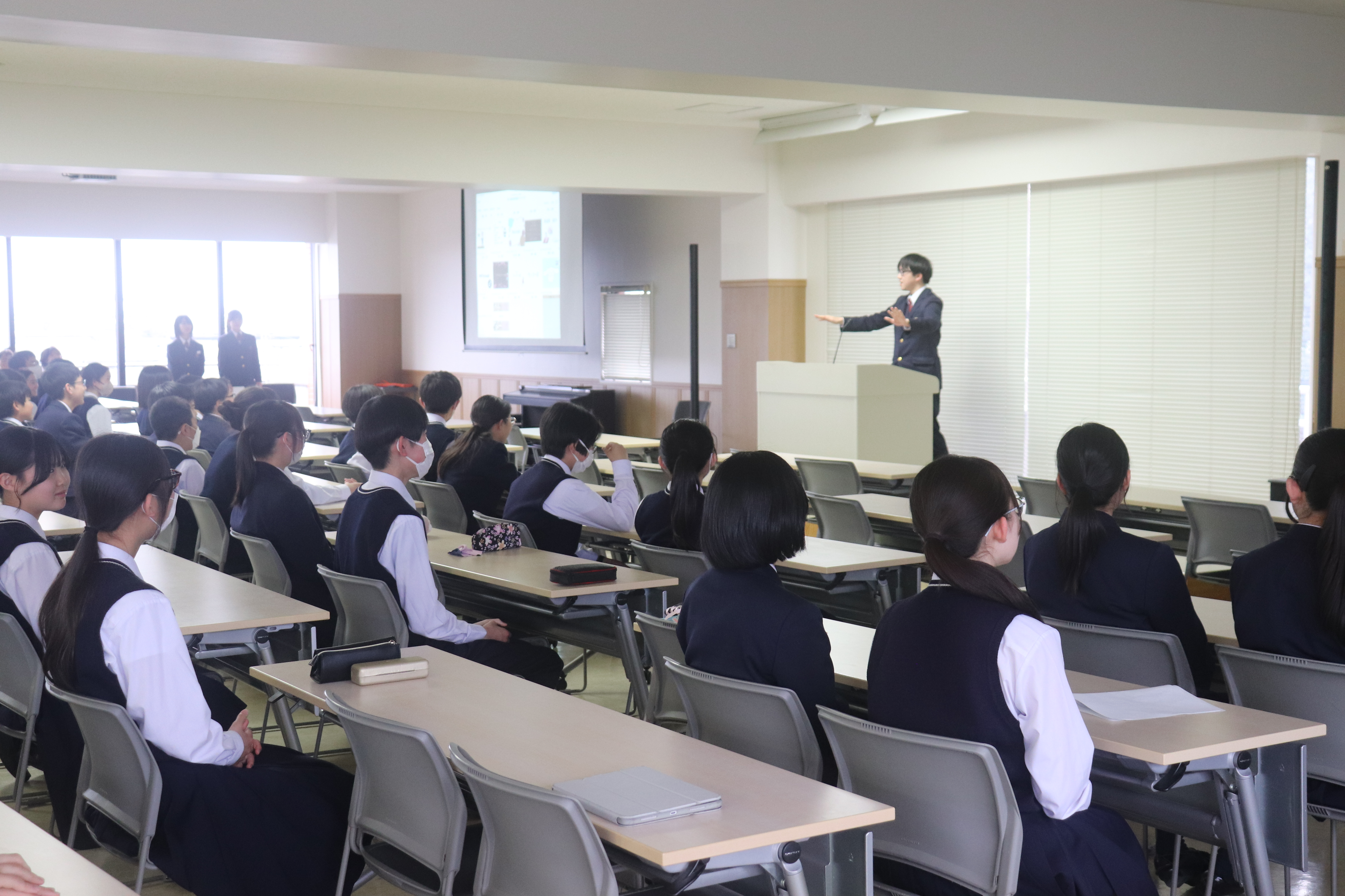 部活動紹介の様子